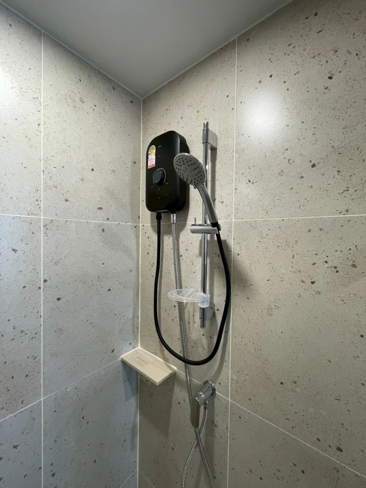 ให้เช่า Nue Core Khu Khot Station ห้องสตูดิโอ บิ้วอินเฟอร์นิเจอร์อย่างดี วิวโล่ง ไม่บล็อค จองด่วน