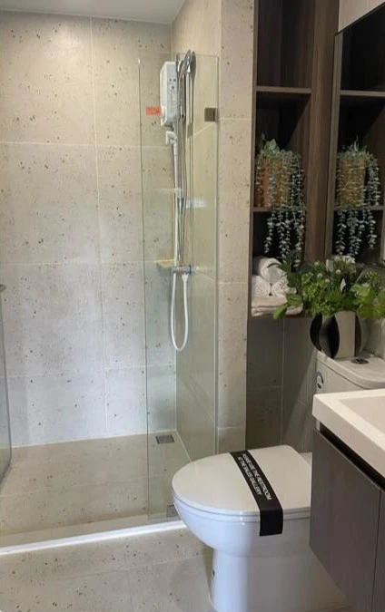 ให้เช่า NUE CROSS KHU KHOT ห้องน่าอยู่ ราคาสบายกระเป๋า ชั้นไม่สูง จองเลย