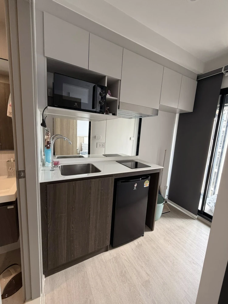 ให้เช่า Nue Cross Khu Khot Station ชั้น 7 ห้องแต่งครบ น่าอยู่ สนใจจองเลย