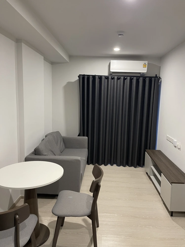 ให้เช่า  Nue Cross Khu Khot Station ห้องน่าอยู่ ราคาสบายกระเป๋า เฟอร์พร้อม กว้างขวางจองเลย ห้ามพลาด!!!!