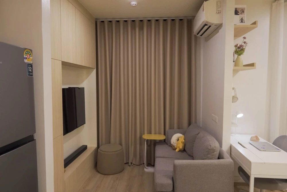 ให้เช่า NUE DISTRICT R9 ชั้น 40 (ชั้นบนสุด) ห้องตกแต่งและติดตั้งเฟอร์นิเจอร์ Built-in พร้อมเข้าอยู่