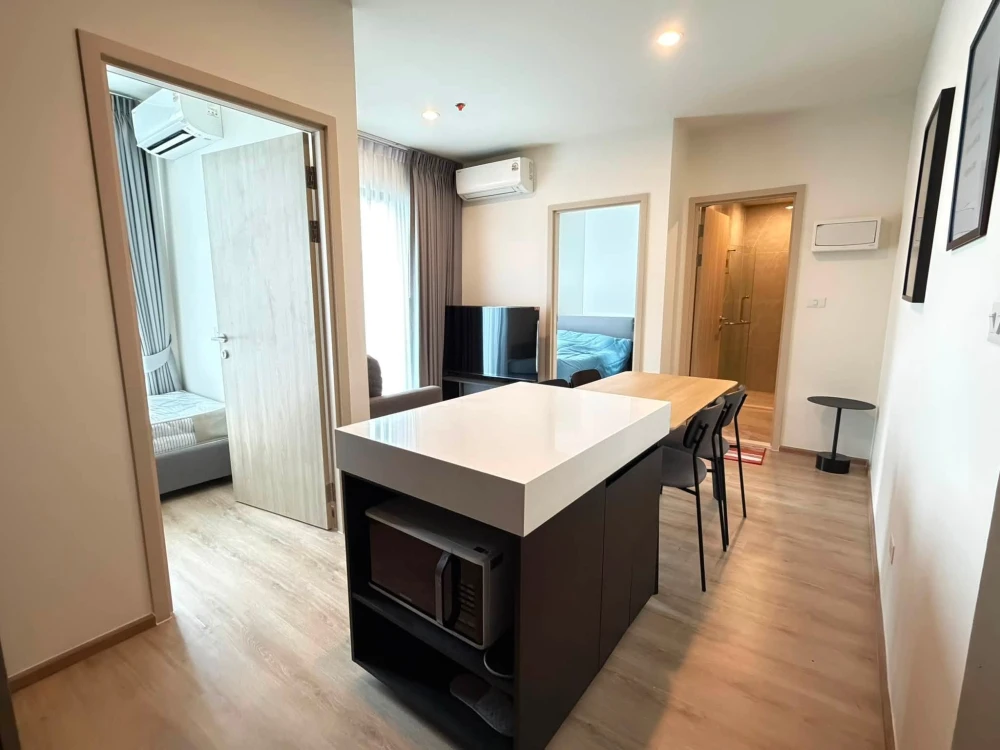 ให้เช่า NUE District R9 ตึกหน้า ชั้น 9 วิวโล่ง เดินทางสะดวก Fully Furnished พร้อมเข้าอยู่