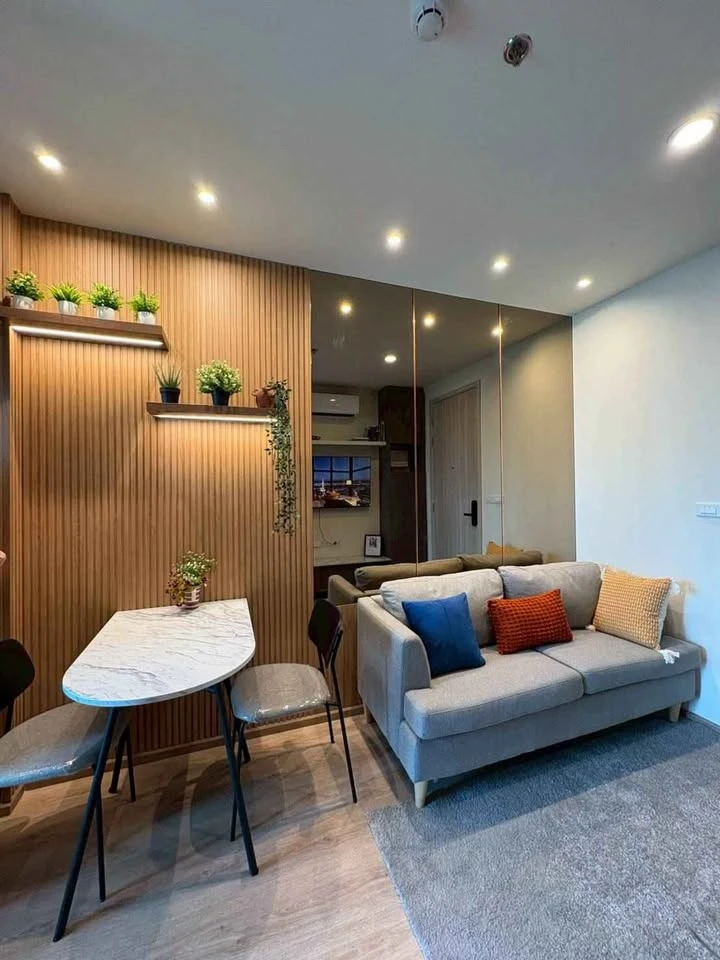 ให้เช่า Nue District R9 ห้องหัวมุม ชั้นสูง วิวเมืองโล่งสวยมาก บรรยากาศดี ลมเย็น แสงธรรมชาติ ห้ามพลาด