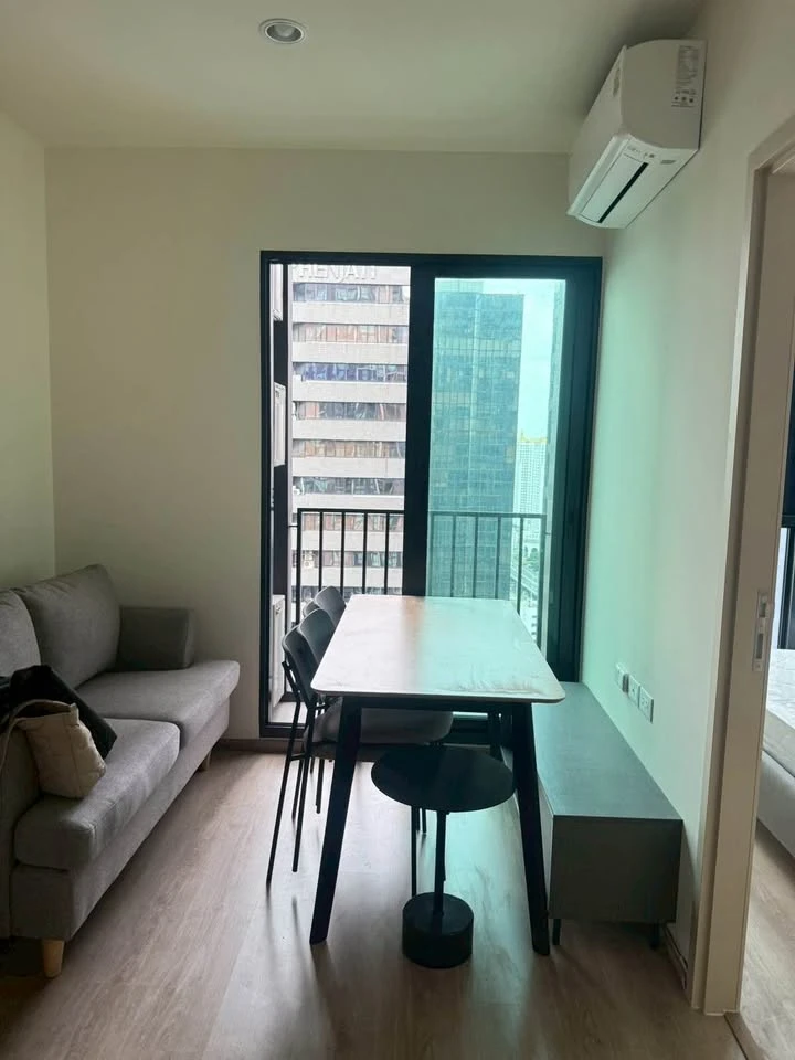 ให้เช่า NUE District R9 ห้องอยู่ชั้นสูงสุดยอด Fully Furnished + เครื่องใช้ไฟฟ้าครบ ไม่ต้องซื้ออะไรเพิ่ม
