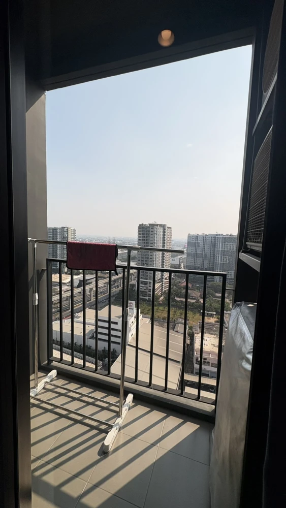 ให้เช่า NUE Noble แจ้งวัฒนะ 1 ห้องนอน 1 ห้องน้ำ ขนาด 29 ตรม ชั้น 23 ตกแต่งดูดี เครื่องใช้ไฟฟ้าพร้อม