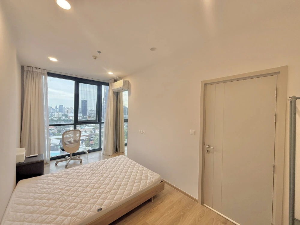 ให้เช่า Oka haus ห้องชั้นสูง กว้างขวางอยู่สบาย รีบจองเลย