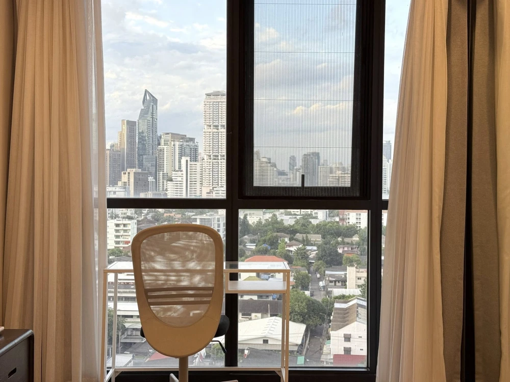 ให้เช่า Oka haus ห้องชั้นสูง กว้างขวางอยู่สบาย รีบจองเลย