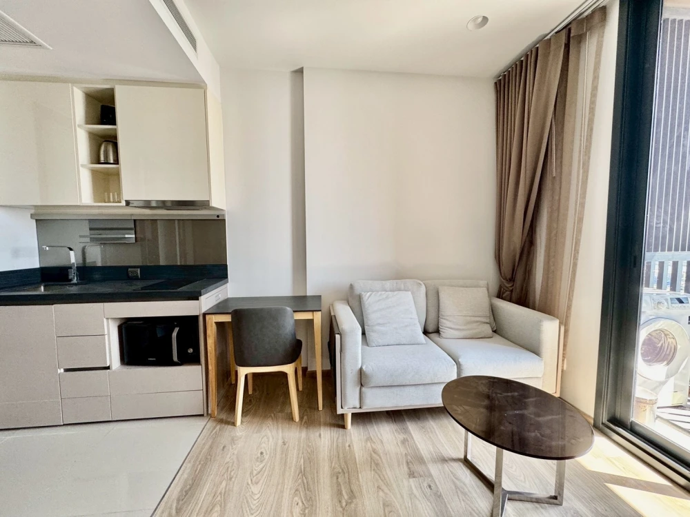 [ให้เช่า] Oka Haus Sukhumvit 36 | ห้องชั้นสูงปังมาก ชั้น 45 วิวเมืองโปร่งสวย ทำเลสุขุมวิท 🏢✨