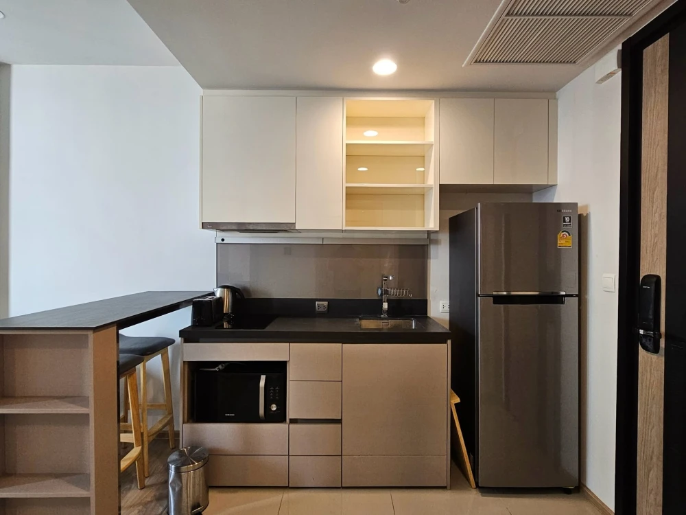 ให้เช่า Oka Haus Sukhumvit 36 1 ห้องนอน 1 ห้องน้ำ ห้องชั้นสูง วิวสวย ไม่บล็อค จองด่วน