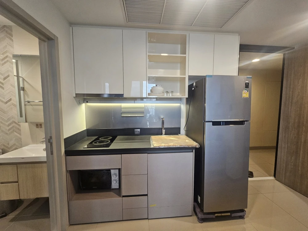 ให้เช่า Oka Haus Sukhumvit 36 2 ห้องนอน พื้นที่ใช้สอยเยอะ เฟอร์ครบครัน มองเห็นวิวสวยจากชั้นสูง จองเลย