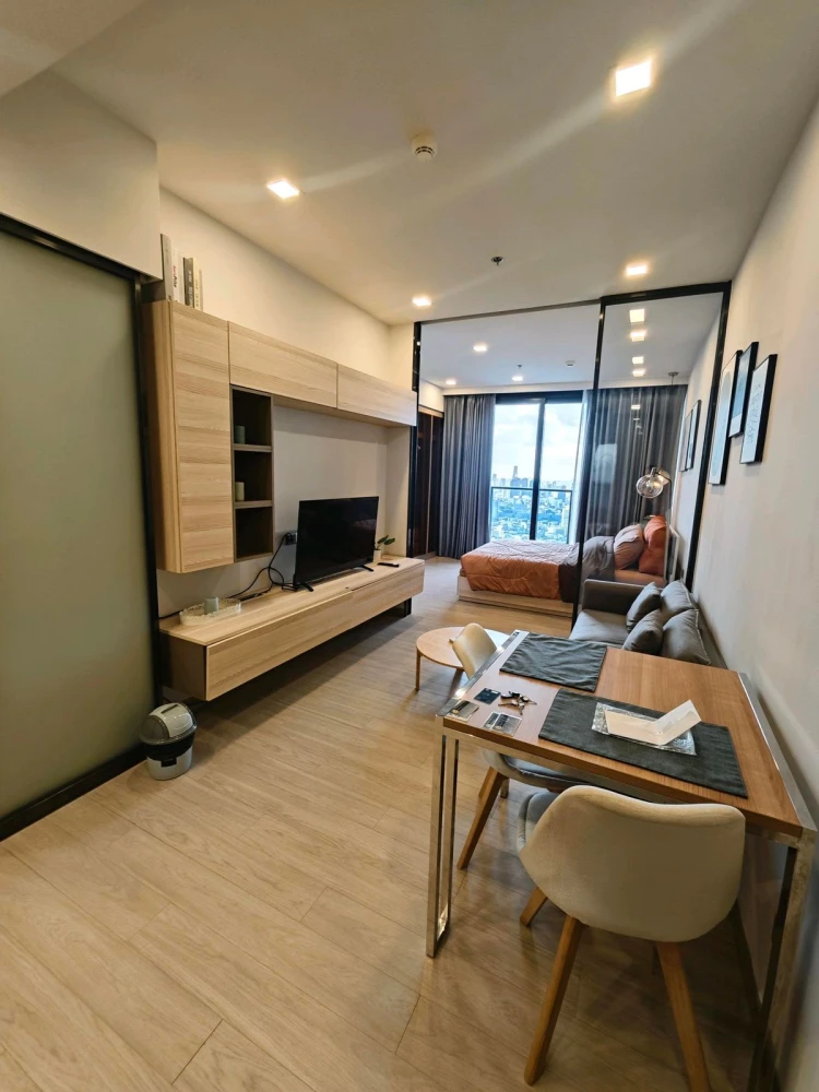 ให้เช่า One 9 Five Asoke-Rama 9 ชั้น 45 ห้องน่าอยู่ แต่งครบ จองเลย ห้ามพลาด