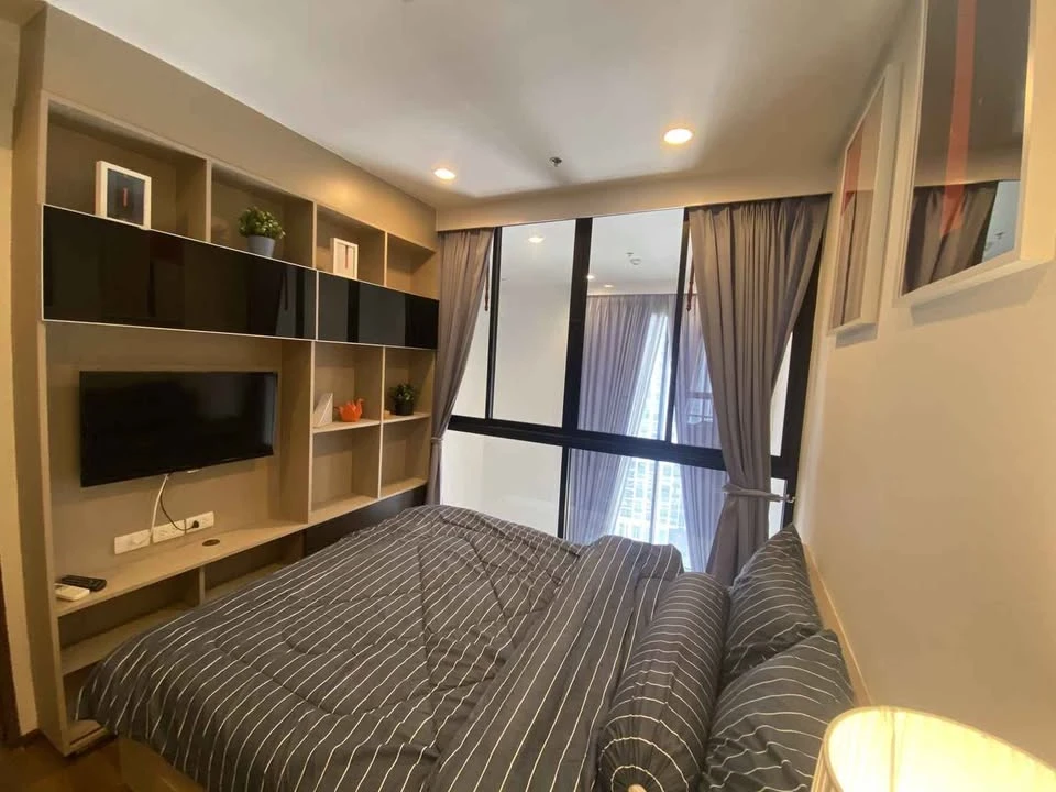 ให้เช่า Onyx Phahonyothin  ห้องพร้อมอยู่ ชั้นสูง ห้องกว้าง จองเลย