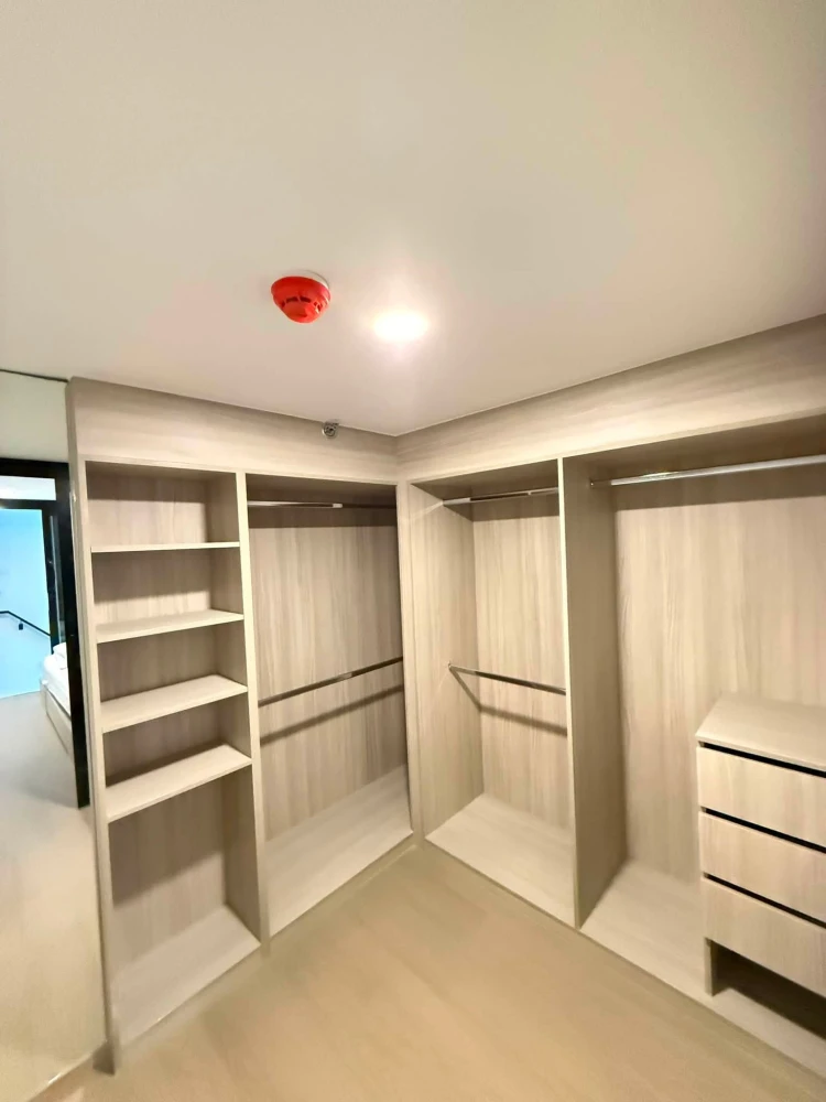 ให้เช่า Origin Play Bangkhunnon Triple Station ชั้น 19 ห้องน่าอยู่ แต่งครบ จองเลย