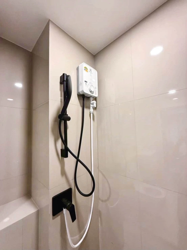 ให้เช่า Origin Play Bangkhunnon Triple Station ห้องชั้น 11 มาพร้อมเฟอร์นิเจอร์ครบครัน หิ้วกระเป๋าเข้าอยู่ได้เลยจ้า
