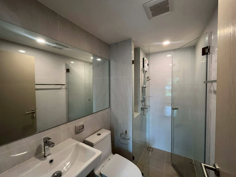 ให้เช่า Origin Play Sri Udom Station ห้องชั้น 2 ตกแต่งคุมโทน สิ่งอำนวยความสะดวกครบครัน จองเลย