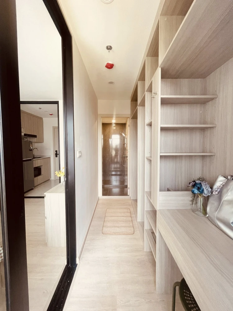ให้เช่า ORIGIN Plug & Play E22 Station ห้องสตูดิโอ พร้อม walk in closet แต่งเฟอร์ครบพร้อมเข้าอยู่ทันที