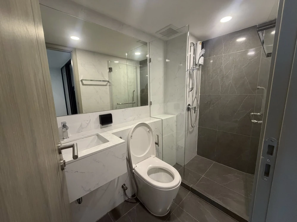 ให้เช่า Origin Plug & Play Sirindhorn Station ห้องกว้างเพดานสูงโปร่งโล่ง ทำเลดี เฟอร์ครบ จองเลย