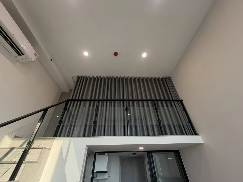 ให้เช่า Origin Plug & Play Sirindhorn Station ห้องกว้างเพดานสูงโปร่งโล่ง ทำเลดี เฟอร์ครบ จองเลย