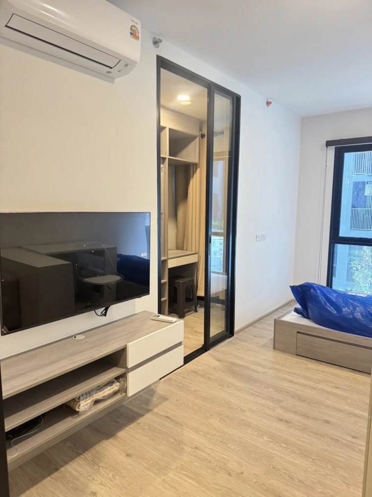 ให้เช่า Origin Plug & Play Sirindhorn Station ห้องมุมให้ความเป็นส่วนตัว มองเห็นวิวสระว่ายน้ำ จองเลย