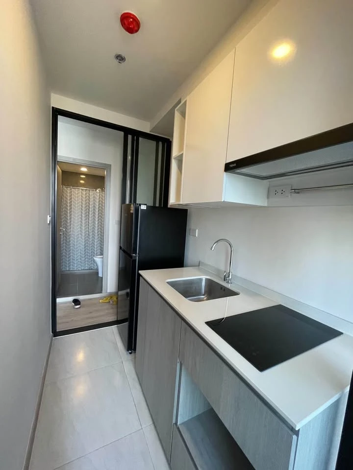 ให้เช่า Origin Plug and Play สิรินธร ห้องพร้อมอยู่ สิ่งอำนวยความสะวดกครบ มาจับมาจองเลย อย่ารอช้า