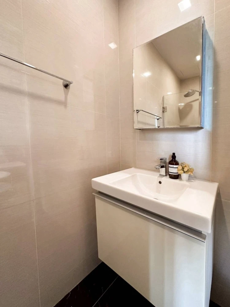 ให้เช่า Park 24 ออริจิ้น พร้อมพงษ์ วิวสวน แสงธรรมชาติส่องถึงอย่างดีเยี่ยม ตกแต่งครบครัน พร้อมอยู่แล้วจ้า