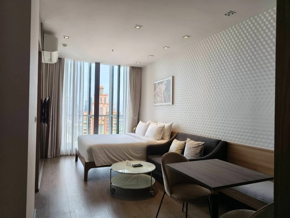 ให้เช่า Park 24 Origin Phrom Phong ห้องอยู่ชั้นสูงมากๆ ติดวอลเปเปอร์ทั้งห้อง Fully Furnished พร้อมเข้าอยู่