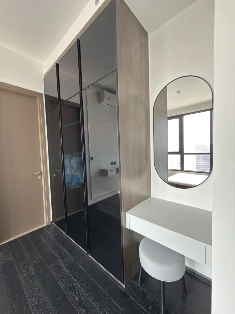 ให้เช่า Park Origin Thonglor 1 ห้องนอน 1 ห้องน้ำ ตกแต่งคุมโทน เฟอร์นิเจอร์ครบครัน จองเลย