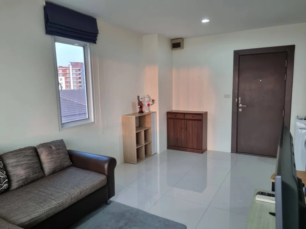 ให้เช่า Park Siri Condo Resort Bangsaen ห้องมุมให้ความเป็นส่วนตัว เฟอร์นิเจอร์ครบครัน ดีแบบนี้ห้ามพลาด