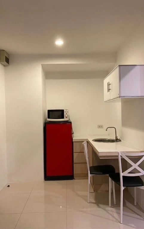 ให้เช่า Park Siri Condo Resort Bangsaen 1 ห้องนอน 1 ห้องน้ำ ชั้น 4 มาพร้อมเฟอร์ครบครัน รีบจองเลย