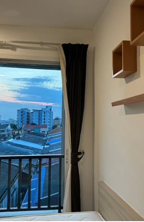 ให้เช่า Park Siri Condo Resort Bangsaen 1 ห้องนอน 1 ห้องน้ำ ชั้น 4 มาพร้อมเฟอร์ครบครัน รีบจองเลย