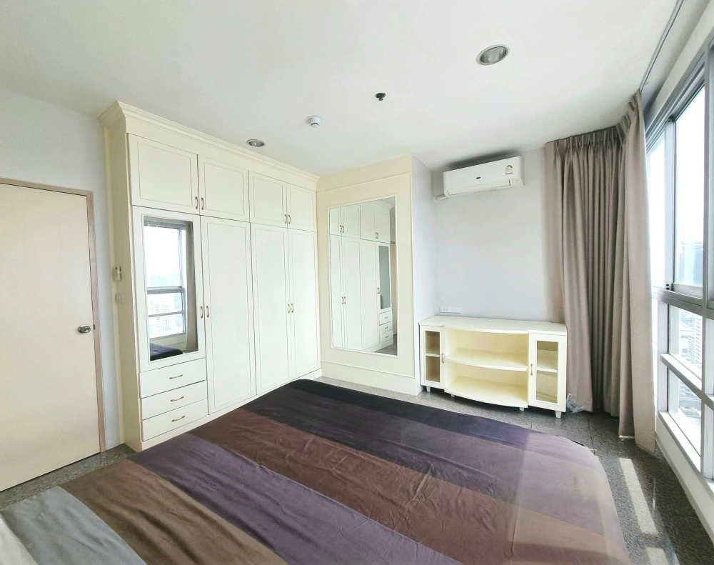ให้เช่า Pathumwan Resort 2 ห้องนอน พื้นที่ใช้สอยเยอะ มาพร้อมสิ่งอำนวยความสะดวกครบครัน จองด่วน