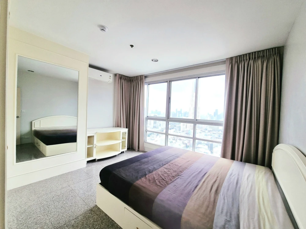 ให้เช่า Pathumwan Resort 2 ห้องนอน พื้นที่ใช้สอยเยอะ มาพร้อมสิ่งอำนวยความสะดวกครบครัน จองด่วน