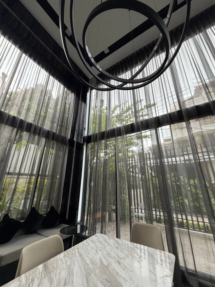 ให้เช่า Pause Sukhumvit 103 ห้องน่าอยู่ เฟอร์นิเจอร์ครบ พร้อมเครื่องใช้ไฟฟ้า ตกแต่งพร้อมหิ้วกระเป๋าเข้าพักได้ทันที
