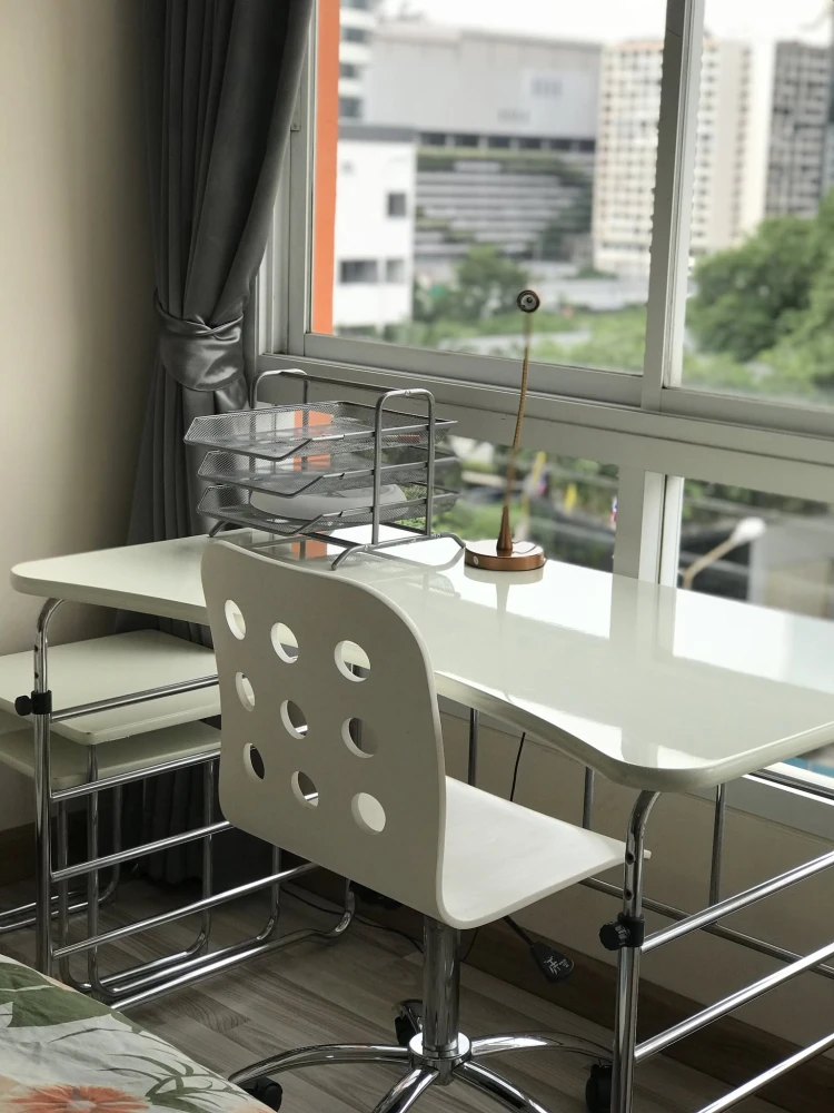 ให้เช่า PG RAMA 9 Condominium 1 ห้องนอน 1 ห้องน้ำ เฟอร์ครบครัน วิวเมือง หิ้วกระเป๋าเข้าอยู่ได้เลยจ้า