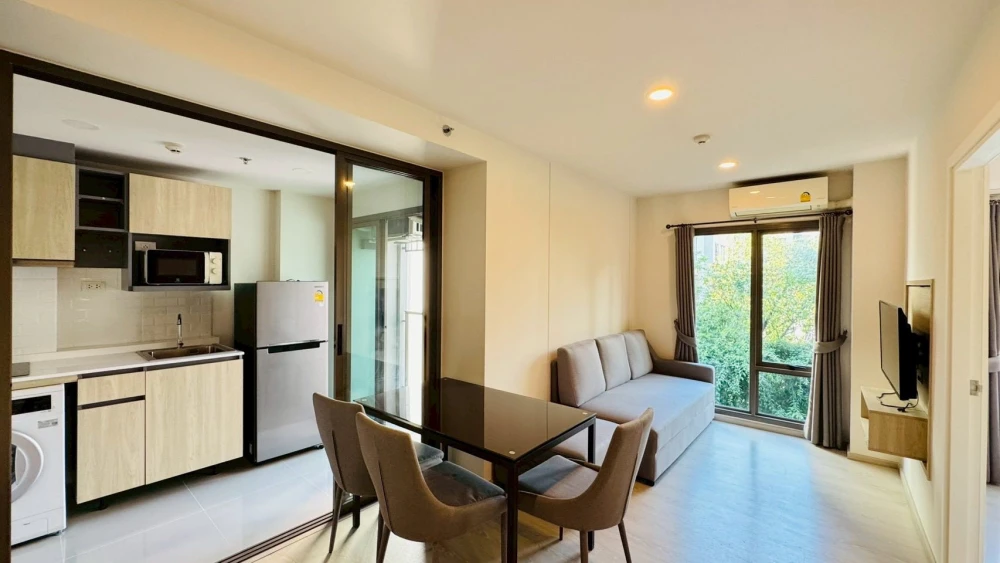 ให้เช่า Phyll Phahol 34 ห้องตกแต่งครบครัน มีต้นไม้ใหญอยู่หลังห้อง บรรยากาศร่มรื่นสุดๆ ห้ามพลาด