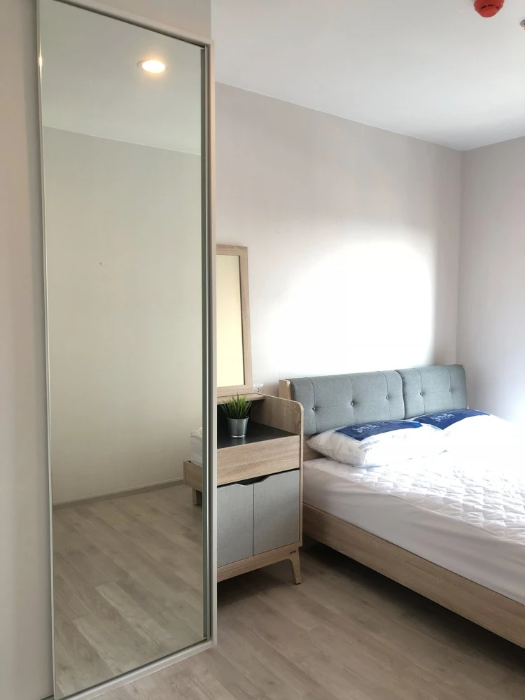 ให้เช่า Plum Condo Central Station ห้องกว้างพื้นที่ใช้สอยเยอะ เฟอร์ครบครัน ทำเลดี เดินทางสะดวก จองเลย