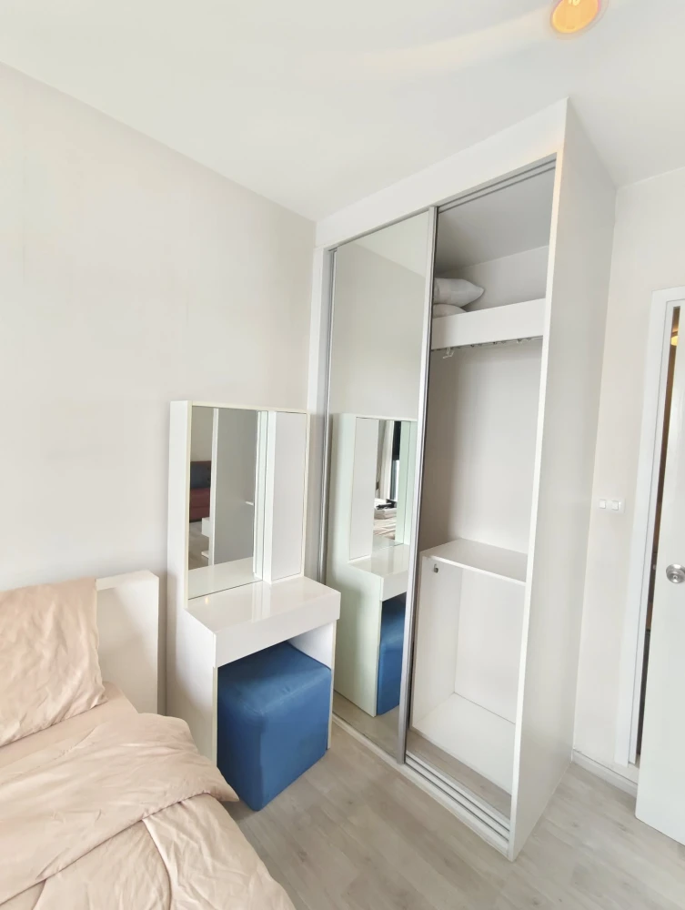 ให้เช่า Plum Condo Central Station ห้องพร้อมอยู่ ชั้น 15 ได้วิวสูง เฟอร์ เครื่องใช้ไฟฟ้าครบ มาจองเลย อย่ารอช้า