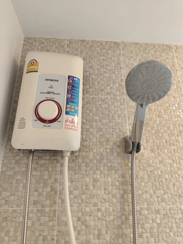 ให้เช่า Plum Condo Central Station ห้องพร้อมอยู่ ชั้น 15 ได้วิวสูง เฟอร์ เครื่องใช้ไฟฟ้าครบ มาจองเลย อย่ารอช้า