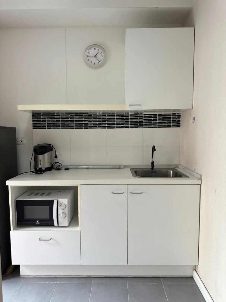 ให้เช่า Plum Condo Laemchabang ชั้น 4 ห้องแต่งครบ น่าอยู่ จองเลย ด่วนๆ