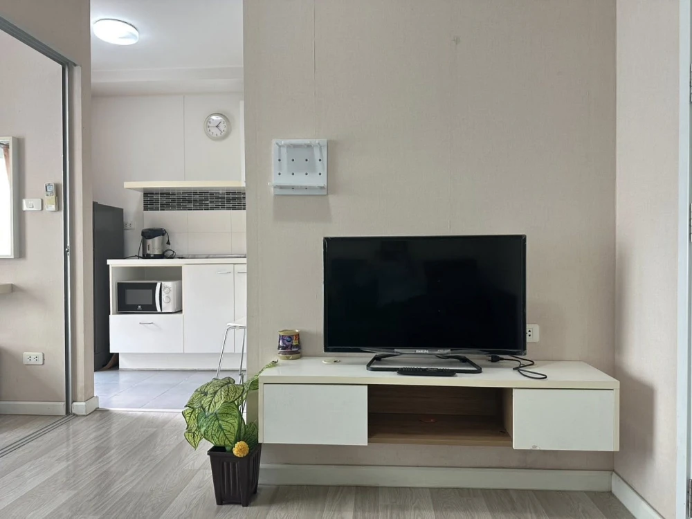 ให้เช่า Plum Condo Laemchabang ชั้น 4 ห้องแต่งครบ น่าอยู่ จองเลย ด่วนๆ