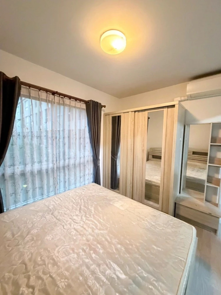 ให้เช่า Plum Condo Laemchabang ห้องมุมคนไม่พลุกพล่าน เฟอร์นิเจอร์ครบครัน หิ้วกระเป๋าเข้าอยู่ได้เลยจ้า