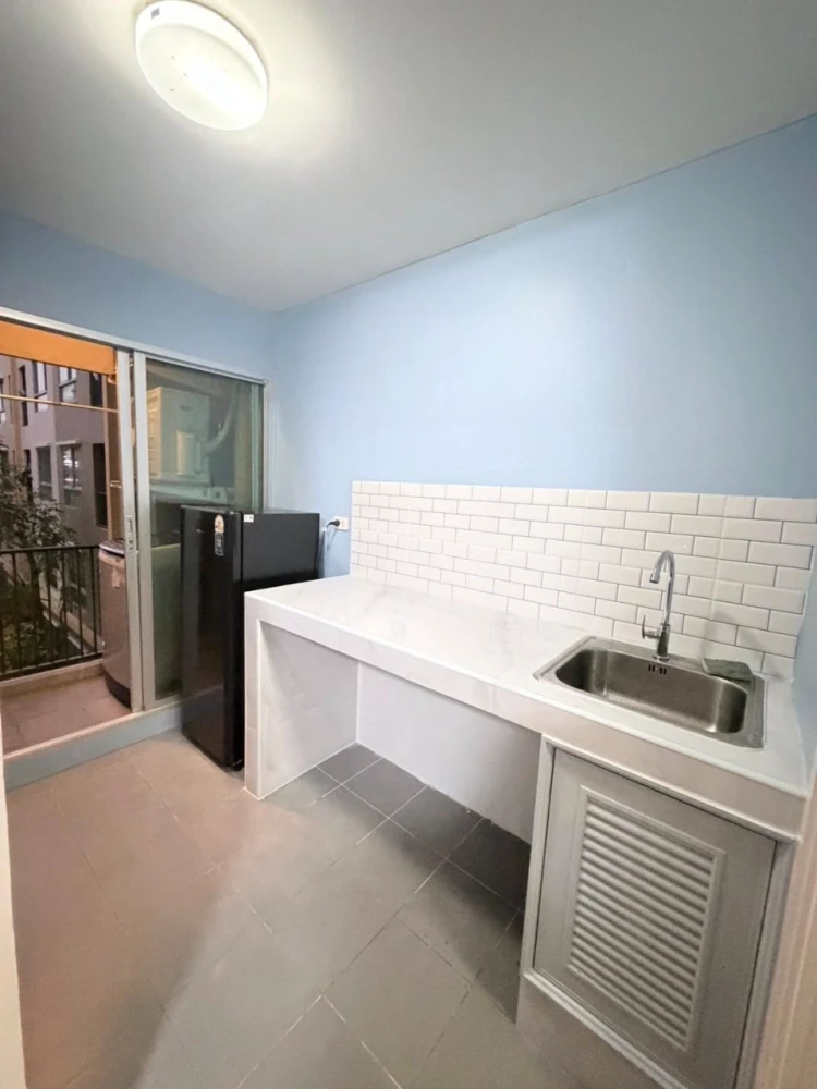 ให้เช่า Plum Condo Laemchabang ห้องมุมคนไม่พลุกพล่าน เฟอร์นิเจอร์ครบครัน หิ้วกระเป๋าเข้าอยู่ได้เลยจ้า