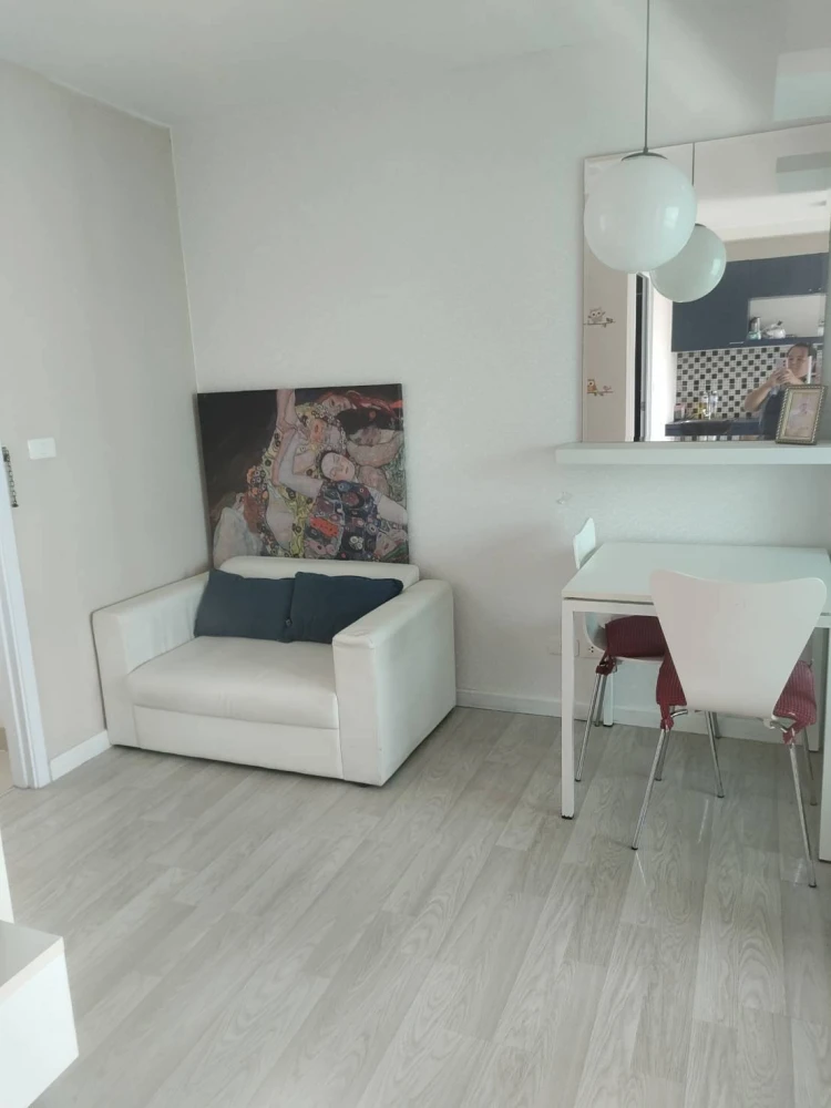 ให้เช่า Plum Condo Laemchabang 1 ห้องนอน 1 ห้องน้ำ ชั้น 8 ทำเลดี เฟอร์ครบครัน หิ้วกระเป๋าเข้าอยู่ได้เลยจ้า