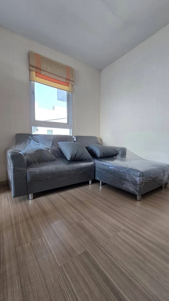 ให้เช่า Plum Condo Nawamin ห้องชั้น 8 มาพร้อมเฟอร์นิเจอร์และเครื่องใช้ไฟฟ้าครบครัน รีบจองเลยจ้า