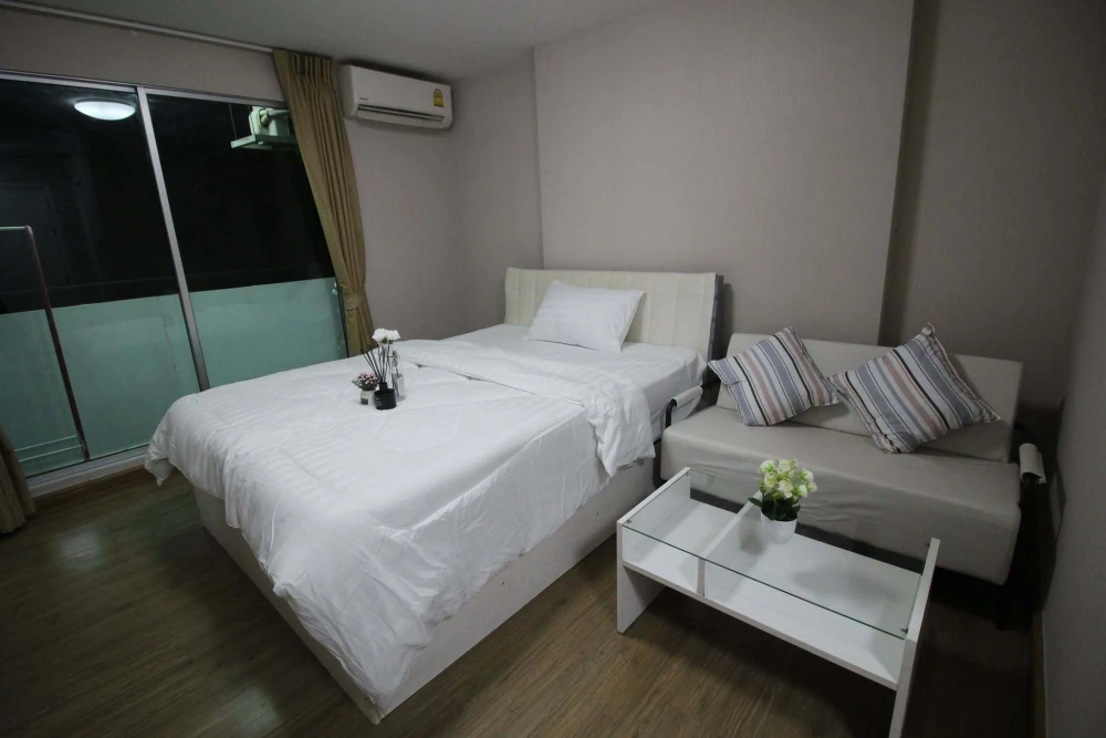 ให้เช่า Plum Condo Paholyothin 89 ห้องชั้น 5 มาพร้อมเฟอร์นิเจอร์ครบครัน หิ้วกระเป๋าเข้าอยู่ได้เลยจ้า