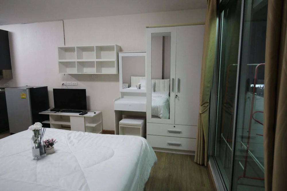 ให้เช่า Plum Condo Paholyothin 89 ห้องชั้น 5 มาพร้อมเฟอร์นิเจอร์ครบครัน หิ้วกระเป๋าเข้าอยู่ได้เลยจ้า