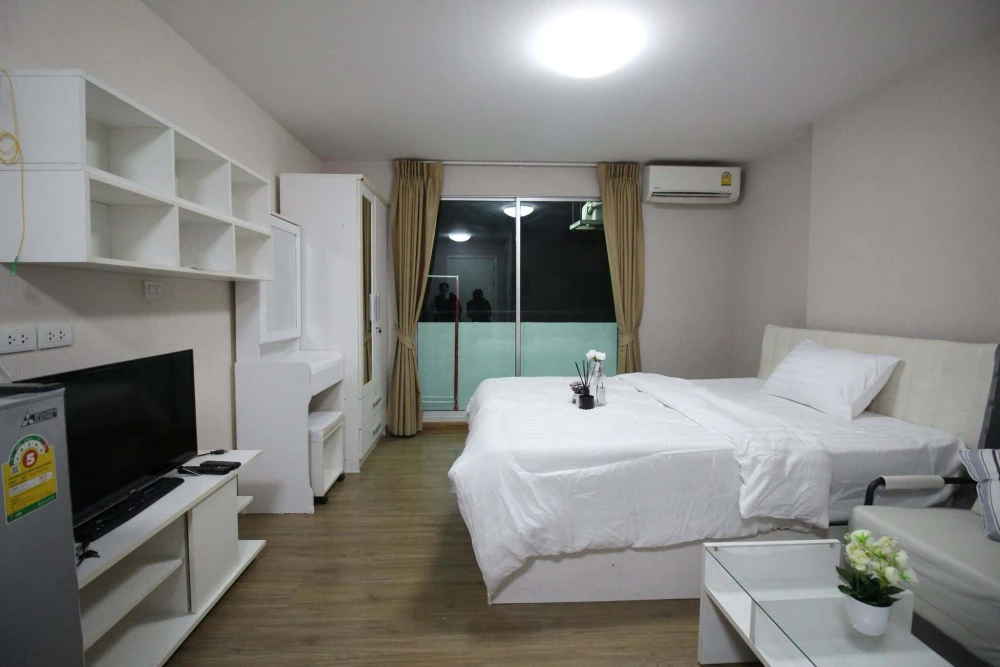ให้เช่า Plum Condo Paholyothin 89 ห้องชั้น 5 มาพร้อมเฟอร์นิเจอร์ครบครัน หิ้วกระเป๋าเข้าอยู่ได้เลยจ้า