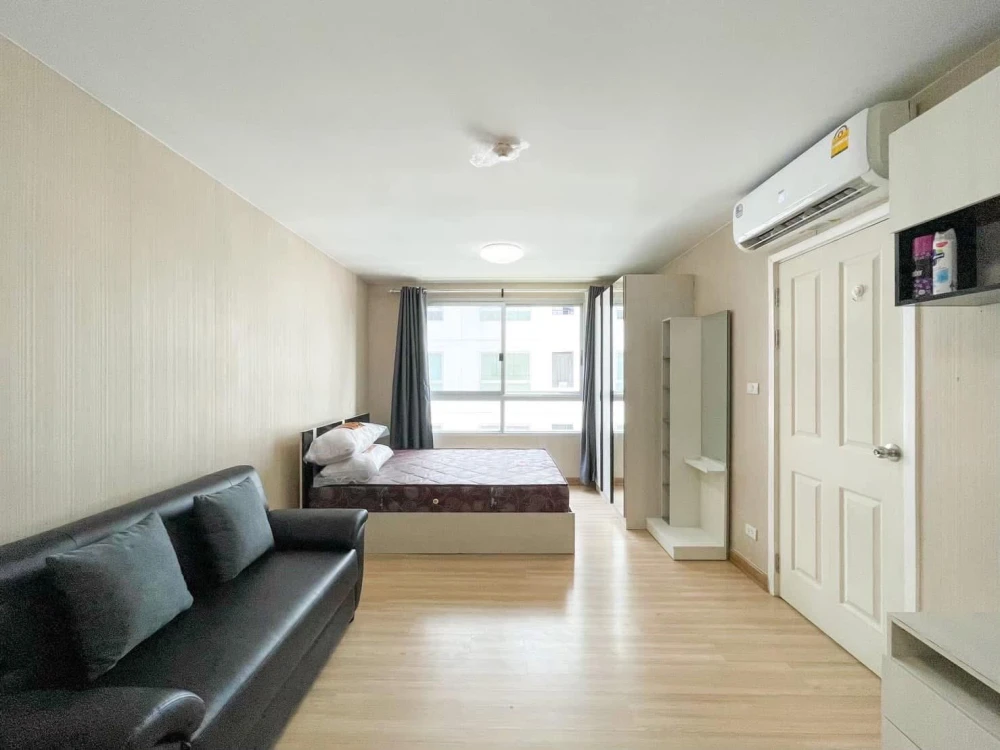 Plum Condo Paholyothin 89 for rent, studio room, coordinating interior design, great location. Don't miss out!