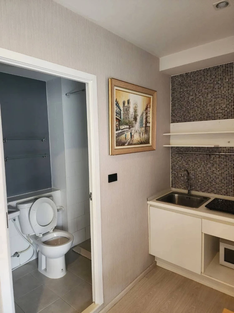 ให้เช่า Plum Condo Park Rangsit ชั้น 6 วิวสระ มุมสวย แต่งครบ น่าอยู่ สนใจจองเลย ด่วนๆ