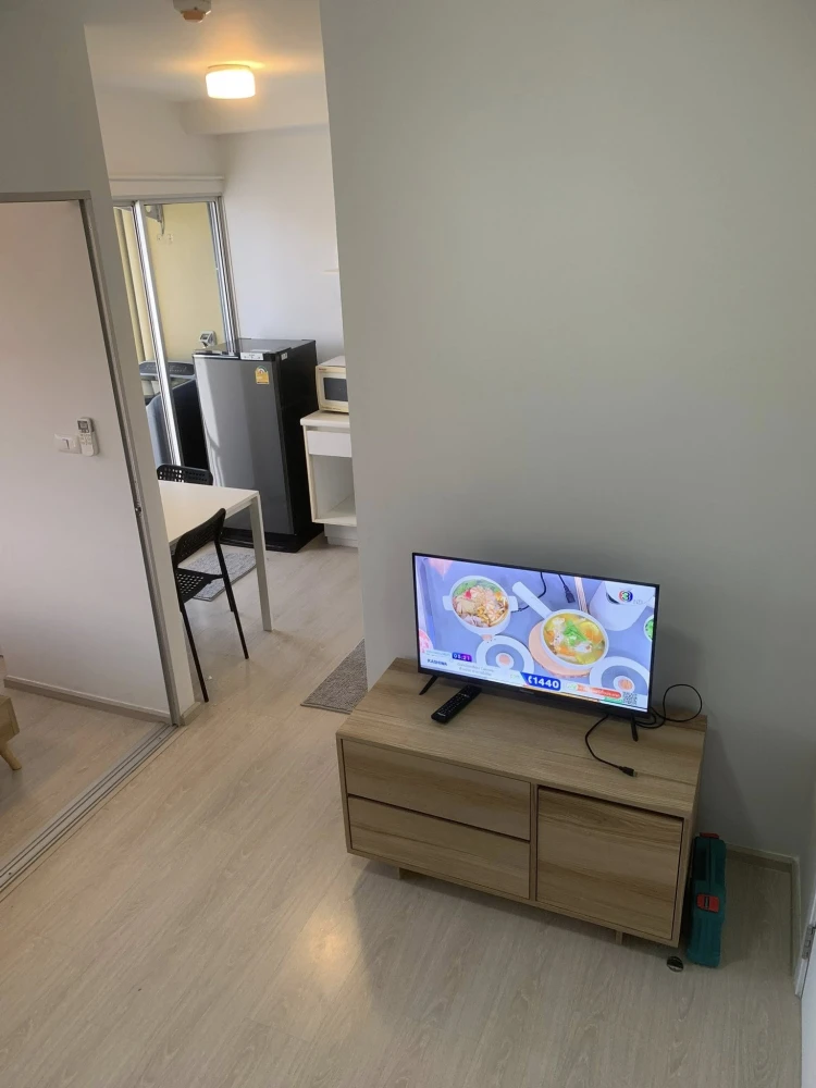 ให้เช่า Plum Condo Park Rangsit ห้องน่าอยู่ ชั้น 7 เฟอร์นิเจอร์ครบครัน มาพร้อมเครื่องซักผ้า จองเลย